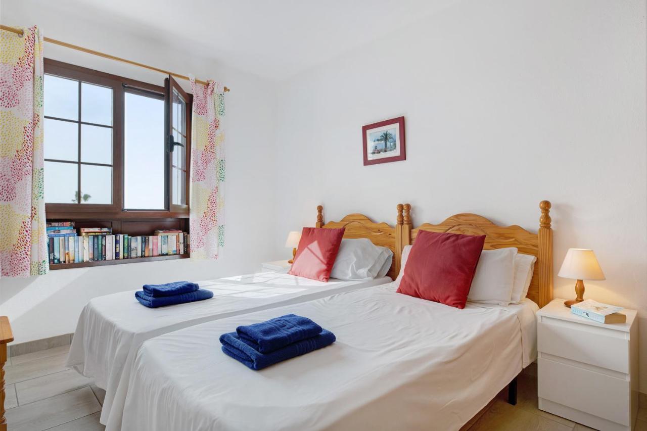 Apartment Puerto Chico 9
